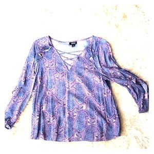 Long Sleeve, Light, Flirty Top!